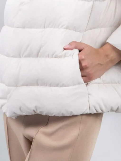 New HERNO CAPPA CORTA EFFETTO SUEDE CON MANICOTTI Avorio