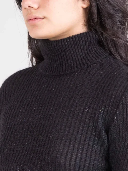 Sale AKEP Dolcevita crop nera