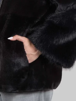 Clearance VIOLANTI Ecopelliccia con cappuccio