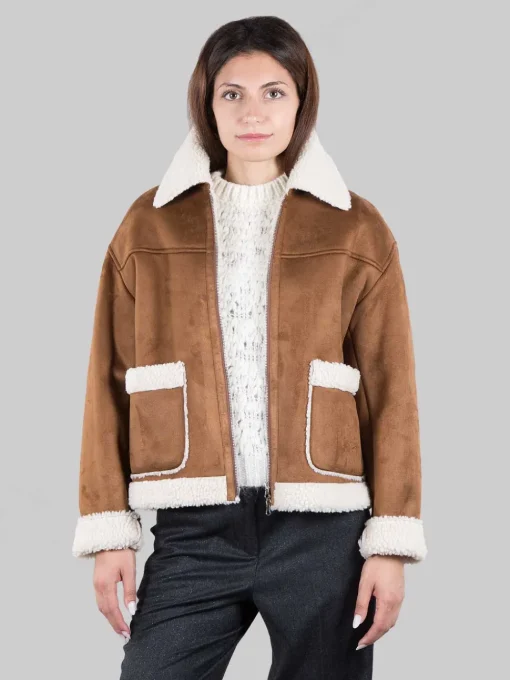 Fashion BETTA CORRADI Giacca corta in ecomontone