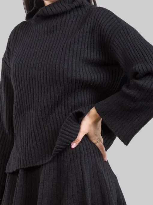 New AKEP MAGLIA A COLLO ALTO NERA IN TESSUTO A COSTINE Nero