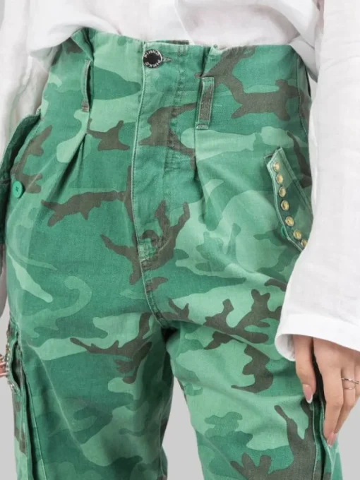 Fashion PINKO PANTALONI CARGO IN COTONE STAMPA MILITARE CON BORCHIE E STRASS Camouflage