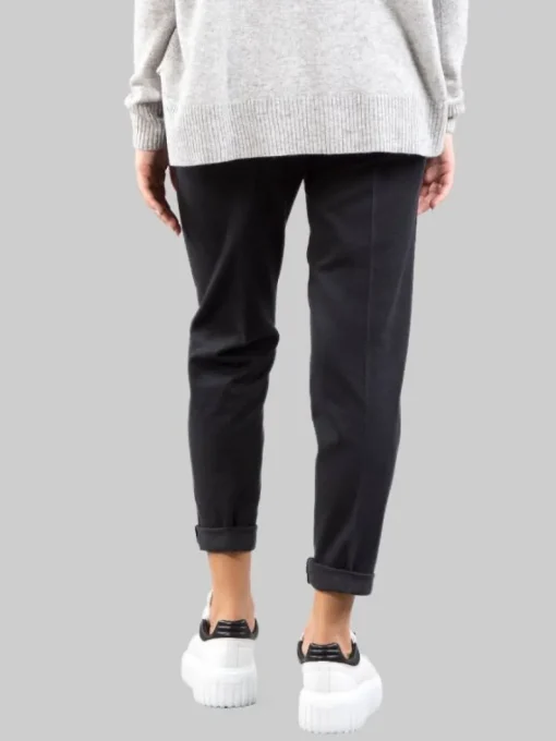 Fashion CIGALA'S PANTALONI CHINO RELAXED NERI IN TESSUTO ELASTICIZZATO Nero