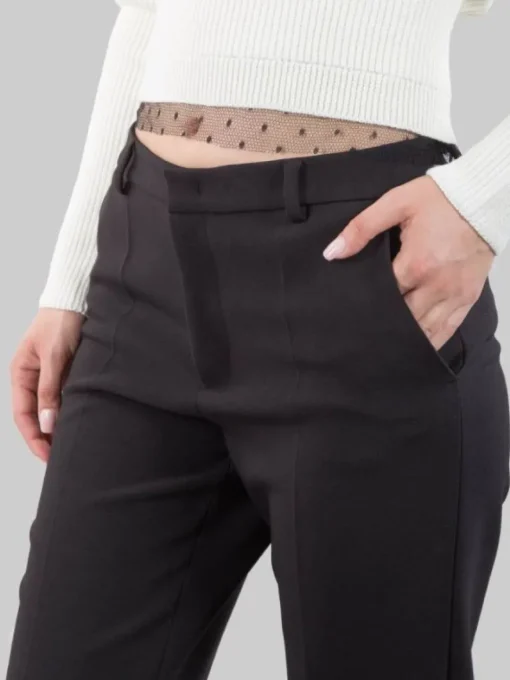 New RED VALENTINO PANTALONI CROPPED NERI IN CADY TECNICO ELASTICIZZATO Nero