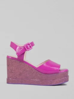Fashion STRATEGIA SANDALI IN PELLE LUCIDA CON ZEPPA